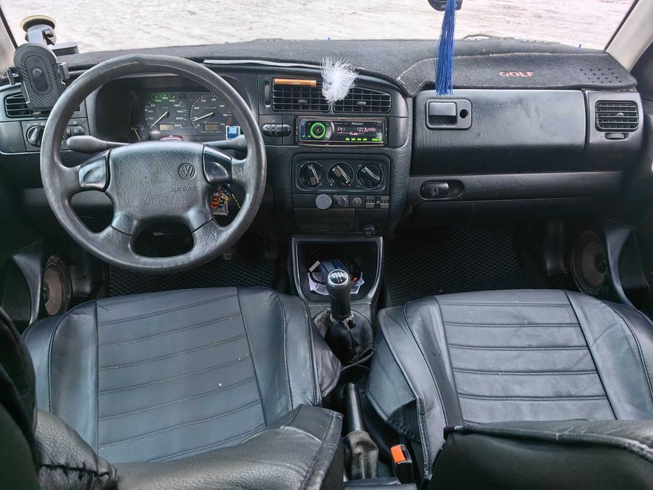 Продам машину гольф3