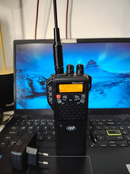 PNI Escort HP 62 noua accesorizată