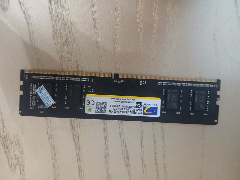 Мат плата h110 с процессором i3 7100 ddr4 4 gb