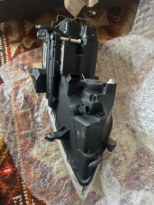 Фарове за фолксваген Файтон!