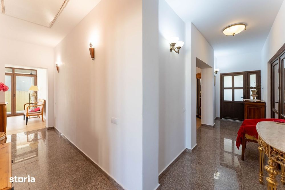 Reședință premium cu panoramă spectaculoasă si teren generos