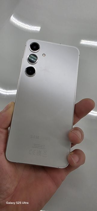 Vînd Samsung S24 Plus. 256mb