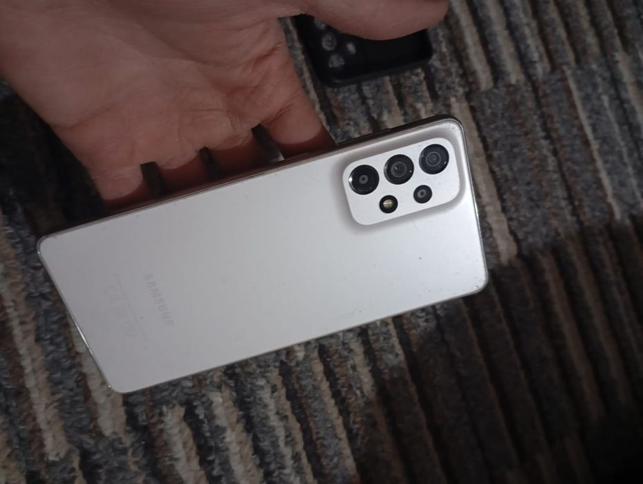 Samsung galaxy A73 5g  128gb