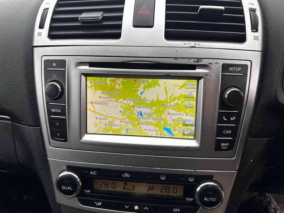 На части: Toyota Avensis 2.0 D-4D T27, 2014 г.