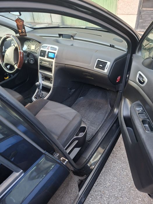 Продава се пежо 307 1.6.HDI