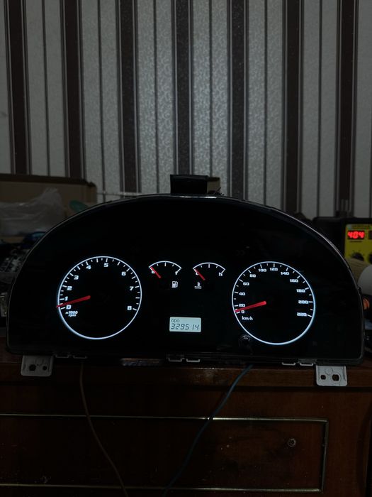 Tablo lacetti 1.8 mehanika sotiladi