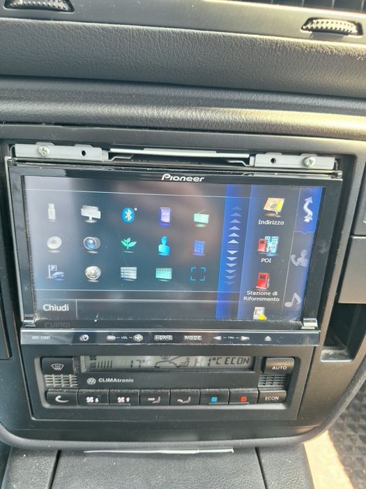 Мултимедия Pioneer AVIC-F30BT