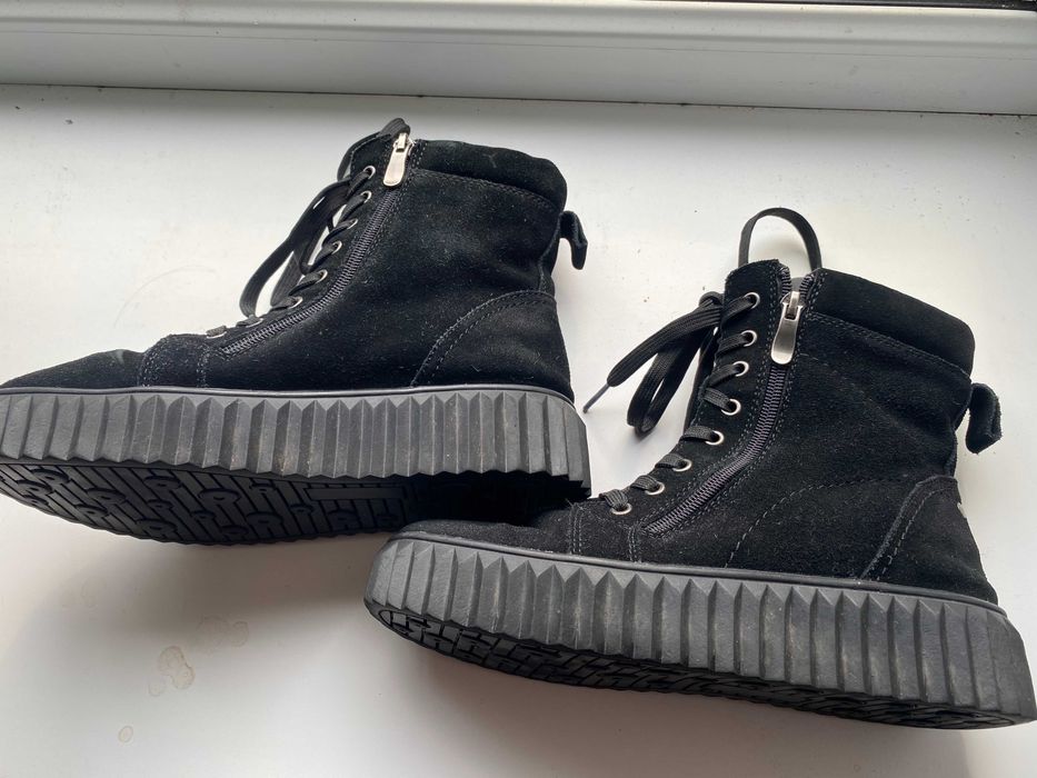 Ботинки короткие (р. 38)