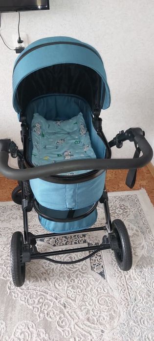 Продам детскую коляску