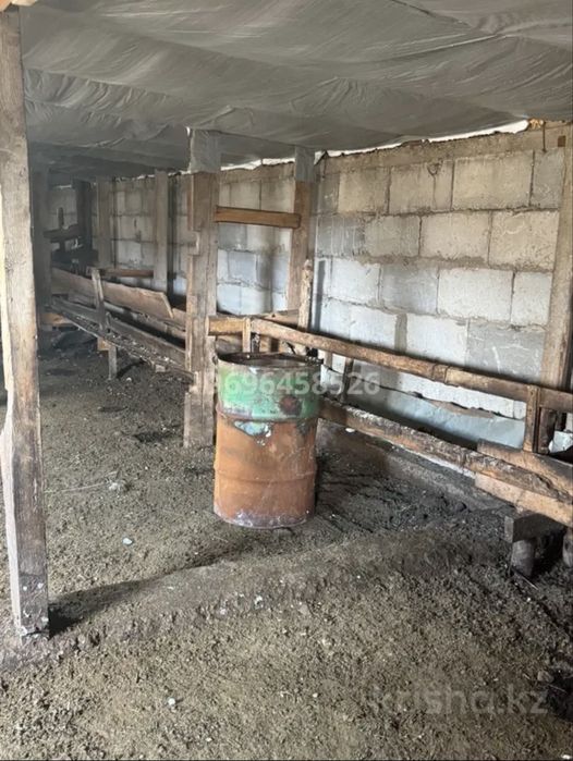 Продаётся дом с большим участком