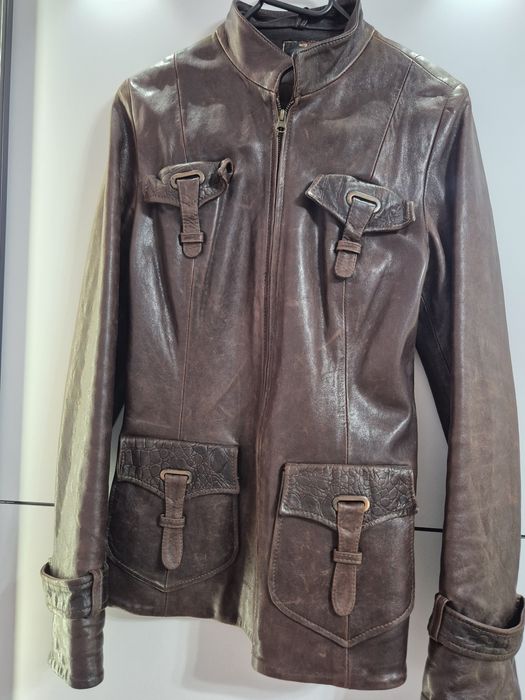 Кожено вталено яке