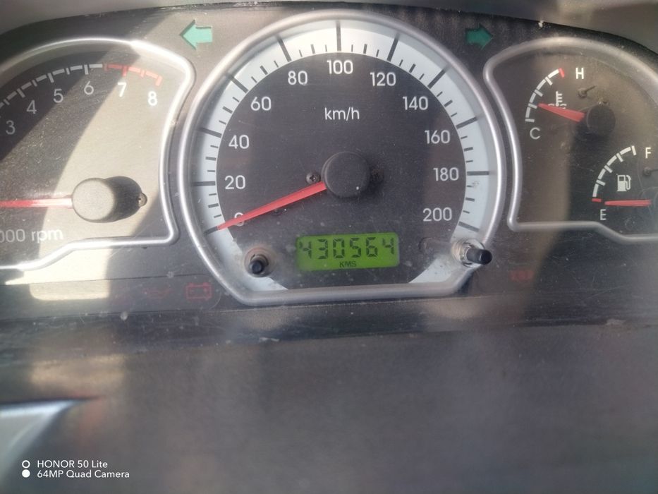 Chevrolet Nexia 2 сарик сотилади 2011 йили