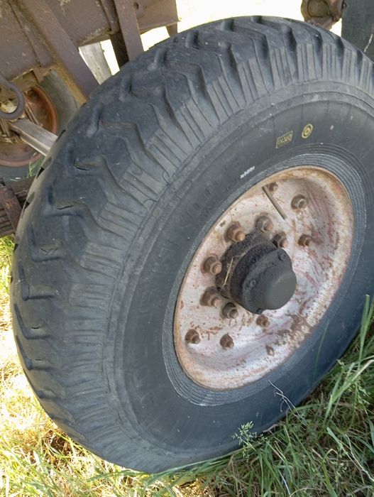 Продам прицеп, телегу ПТС 40 ,сеновозку