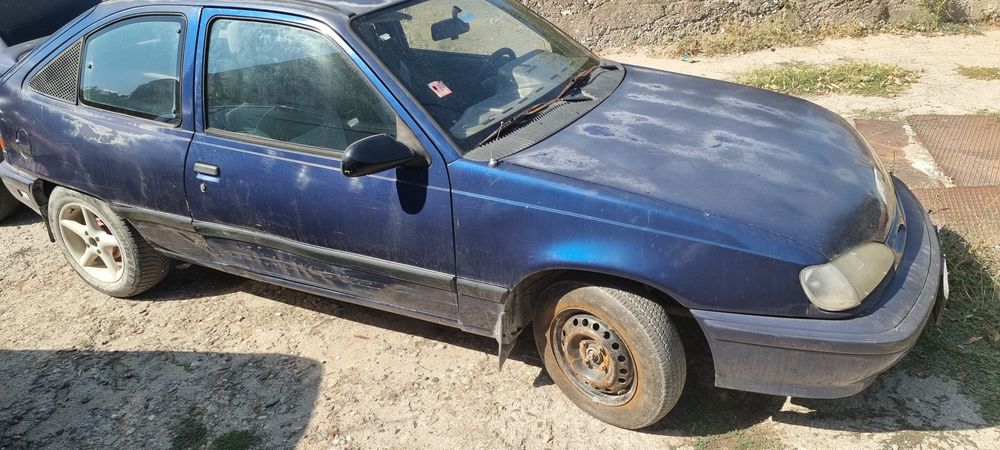 Daewoo (опел кадет) 1.6