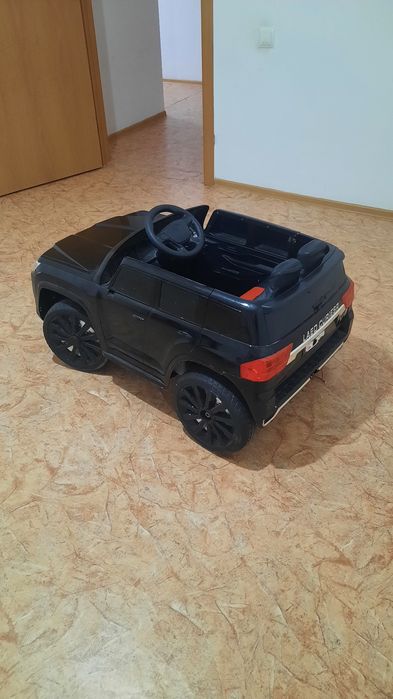 Продам детскую машину