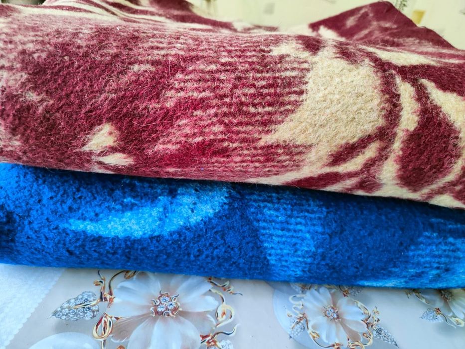 Одеяла шерстяные