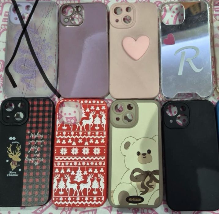 Продавам кейсове за Iphone 13 mini