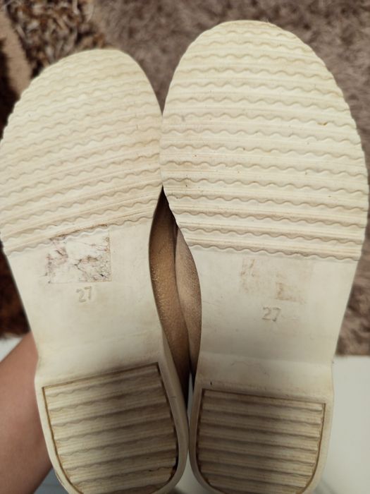 Pantofi fete eleganți