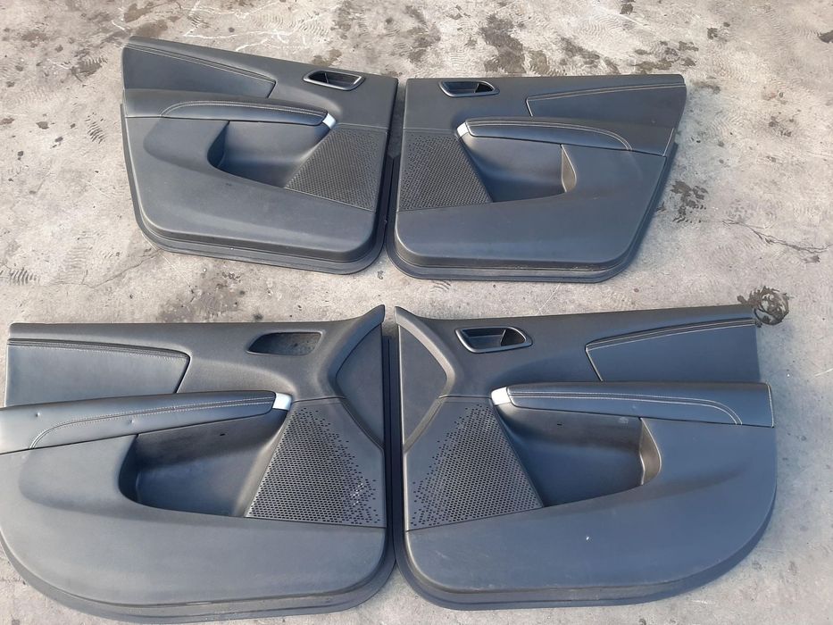 set fete tapiterii usi  fiat freemont 345