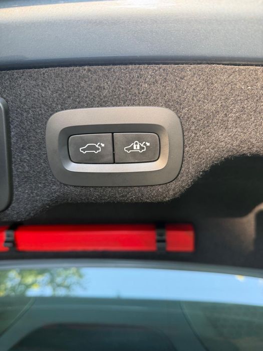 Volvo S90 T5 inscription