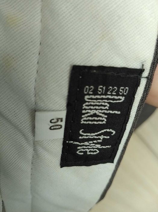 Продавам Запазен СивоЗелен Костюм и панталон DakaStyle 48 EU 30Лв