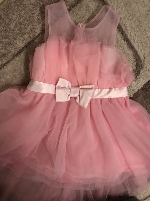 Детска рокля розова с тюл