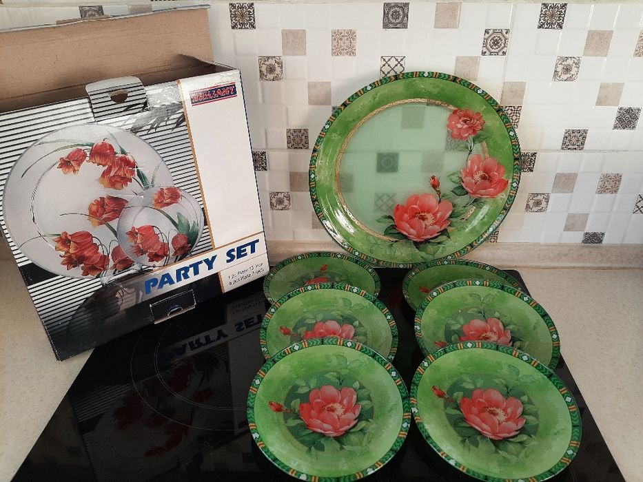 Набор из 7 предметов, вазы, чайник