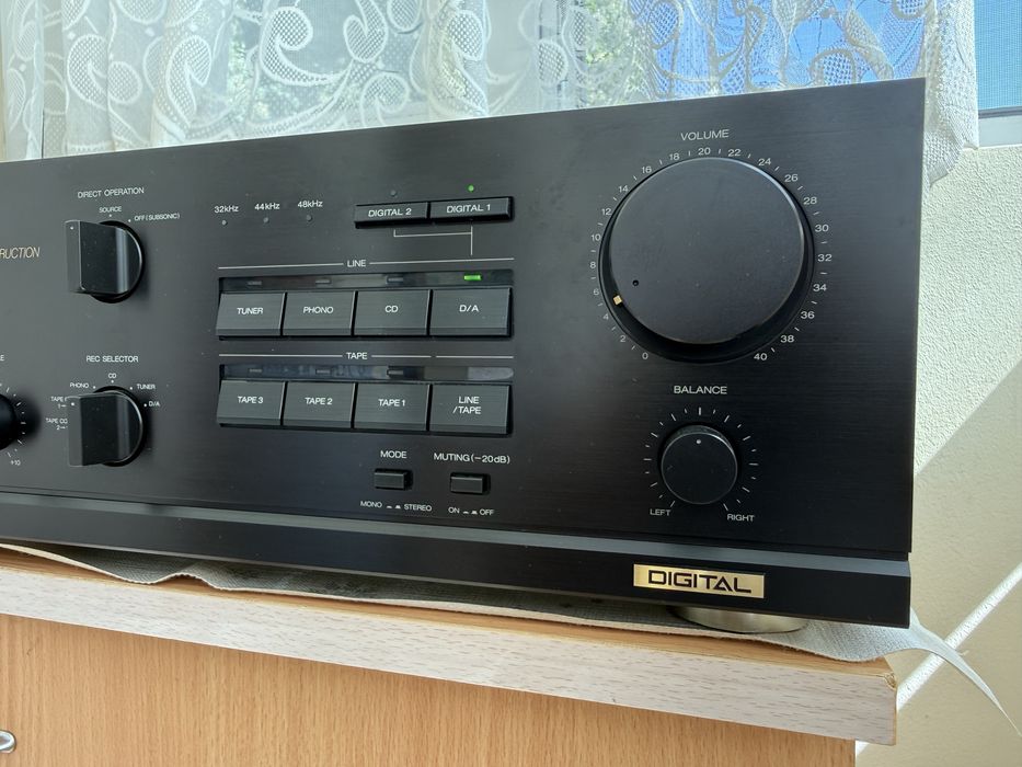 Akai AM-55 DAC Стерео усилвател