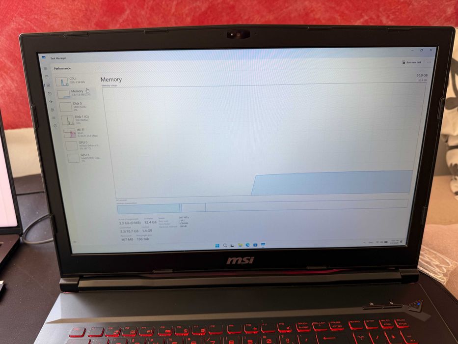 Laptop Gaming MSI GL73 8RE – i7 / GTX 1060 / 16GB RAM / SSD 512GB + HDD 500GB