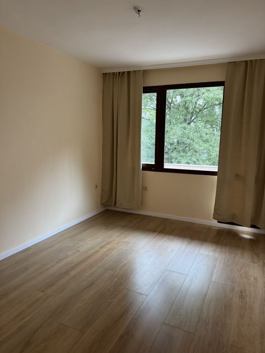 Продава се Тристаен апартамент в Варна, Автогара - 86 кв.м за 9 €/кв.м - Снимка #7