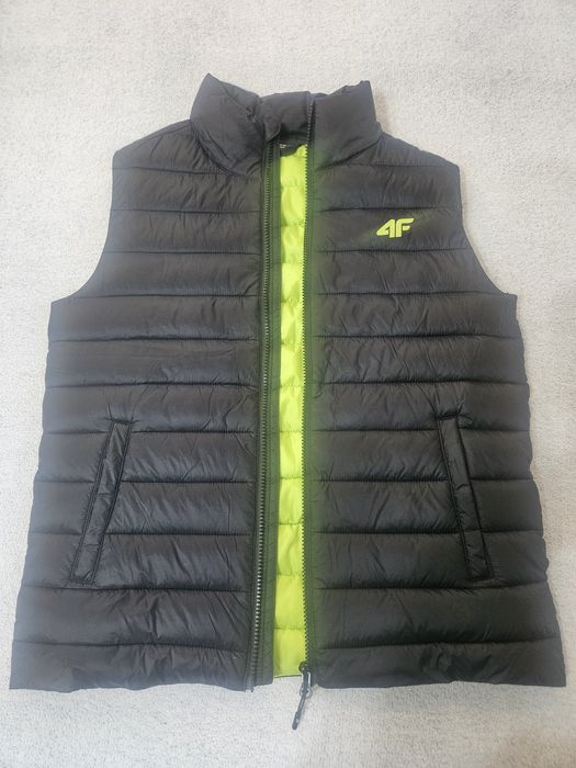 VESTA   4F negru