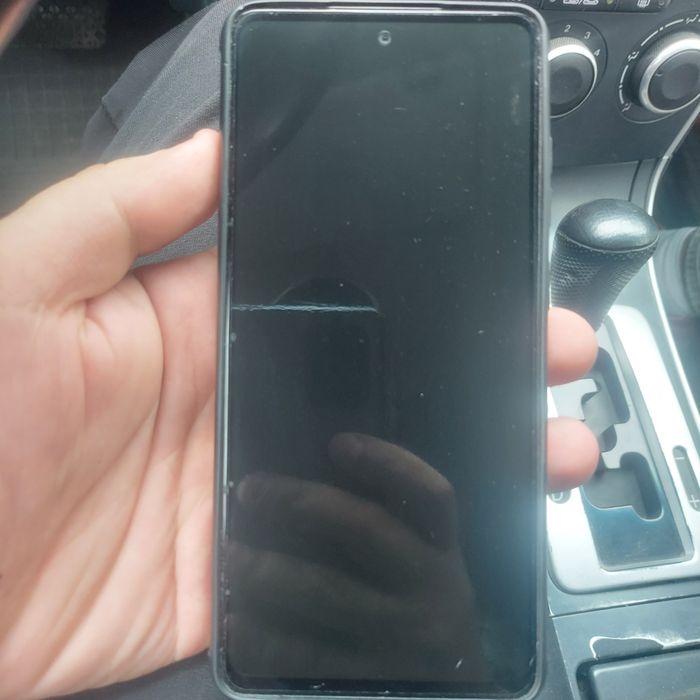 Продам Samsung a52 8/256