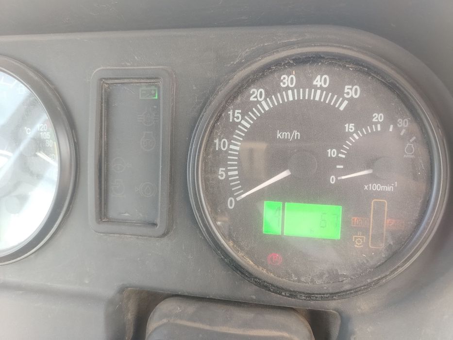 Продаю Трактор белорусь