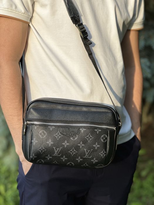 Барсетки Louis Vuitton