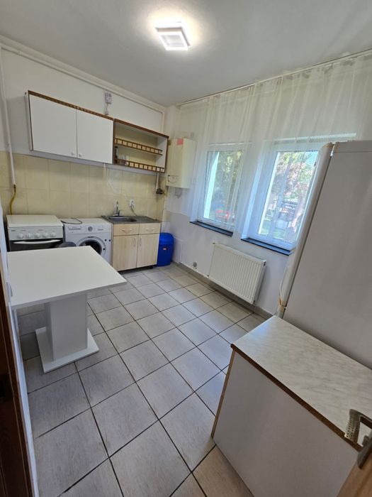 Zona Pronto Ofer spre închiriere apartament cu o camera/garsonieră