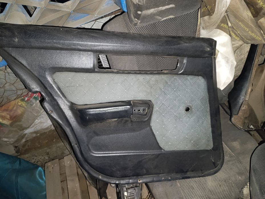 Обшивки на БМВ е34