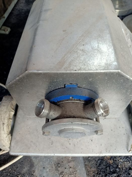 Продам пищевой насос ливерани