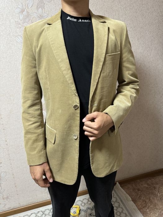 Продам пиджак новый!