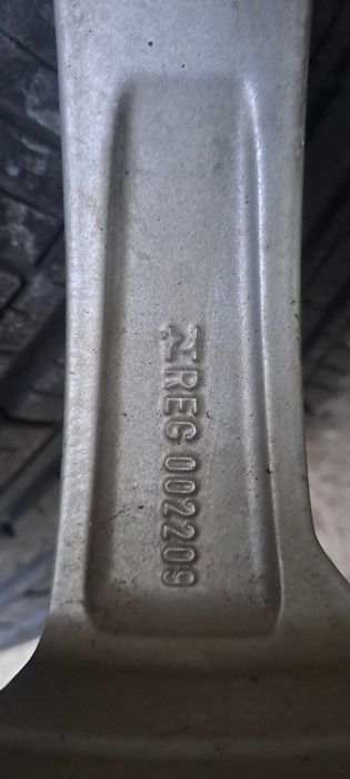 Джанти с гуми Audi Q5 2.0 TFSI 220к.с 2014г.