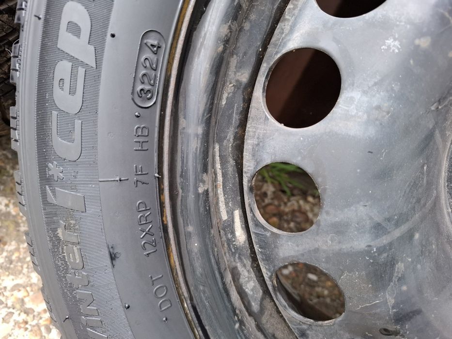 Vand cauciucuri iarnă 205/55/16
