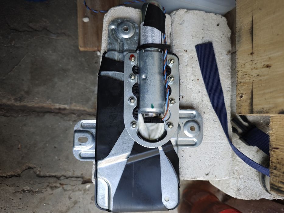 Аербек за БМВ е 46 за дясна врата