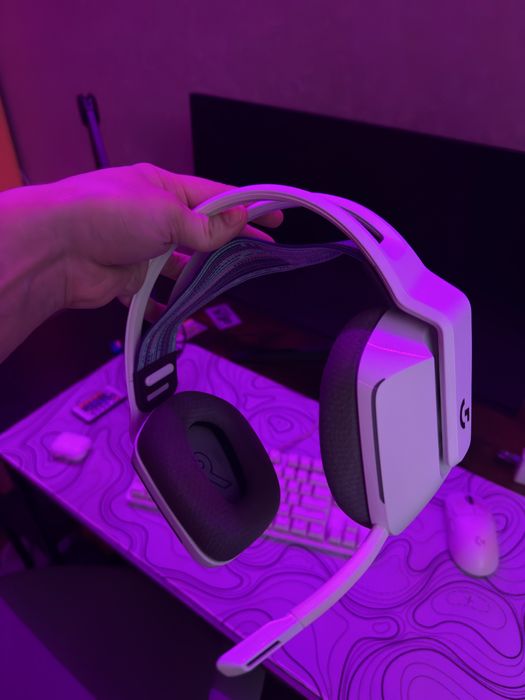 Наушники Logitech g 733