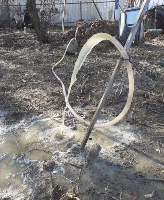 Foraje puturi apa prelungiri  denisipari  piloni !