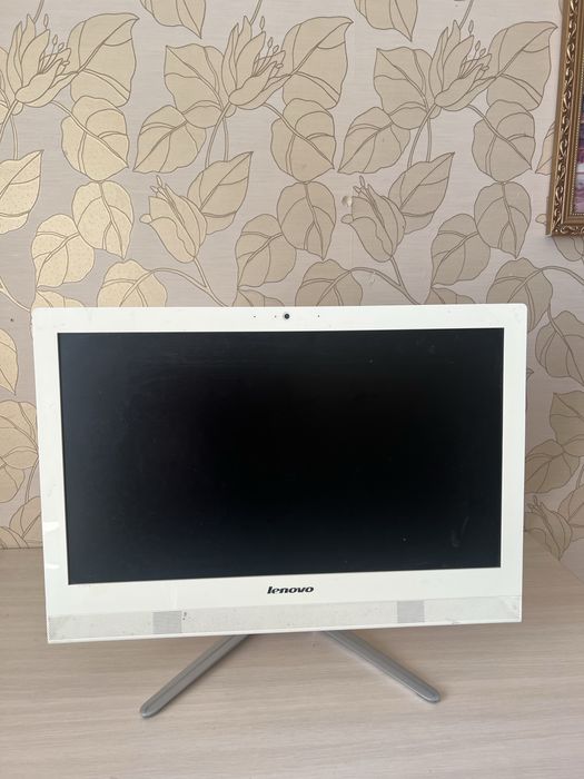 Моноблок  Lenovo
