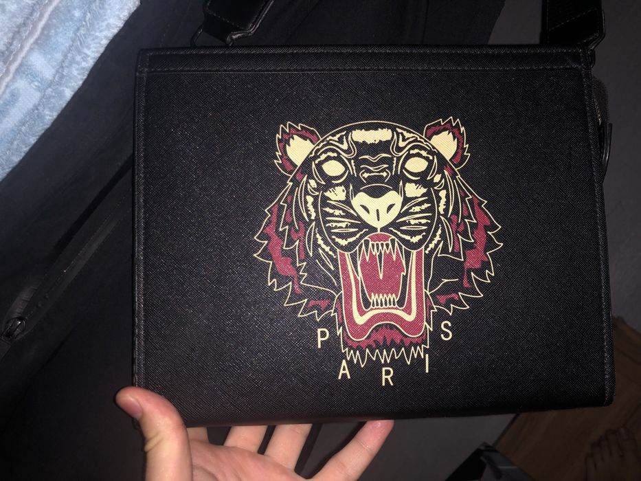 продам барсетку Кензо