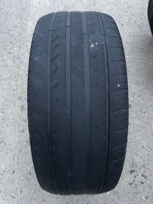 Продам летние покрышки R18