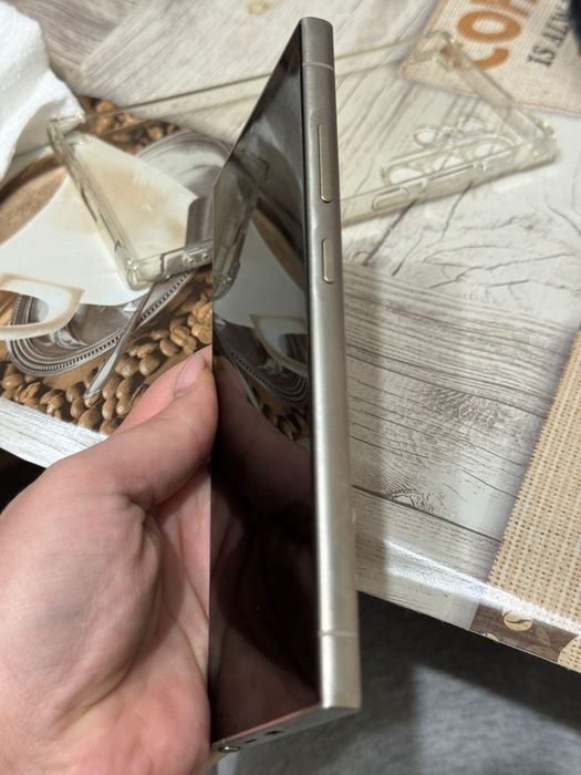 Samsung Galaxy S24 Ultra – 512 GB – stare foarte bună