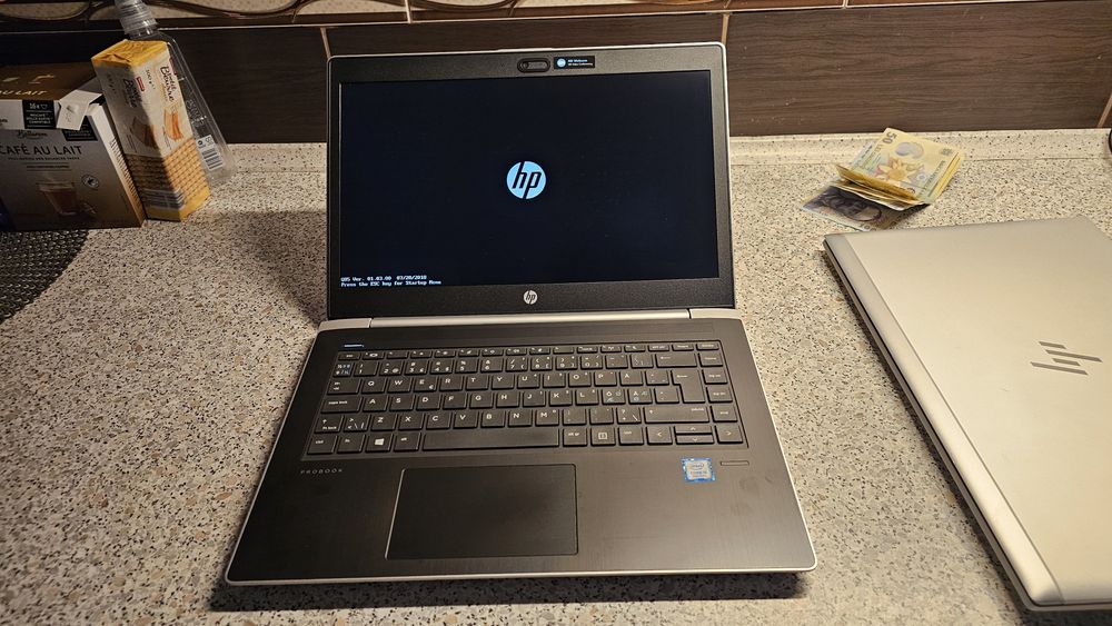 HP probook i5 gen8, SSD 256gb nvme, RAM 8g DDR4, ecran FHD, baterie 2,3 ore, Windows 10/11