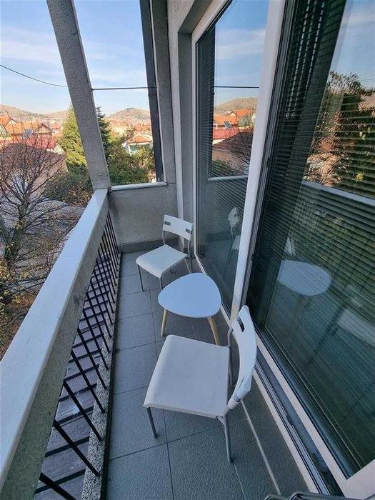 Дава се под наем Тристаен апартамент в Пловдив, Кючук Париж - 71 кв.м за 341.7 € - Снимка #9