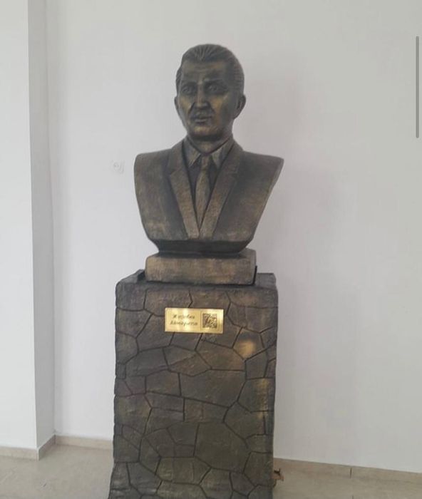 Изготовление скульптур и бюстов